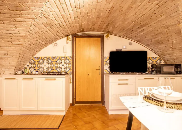 Am Stays 4 - Charming Historic Loft *